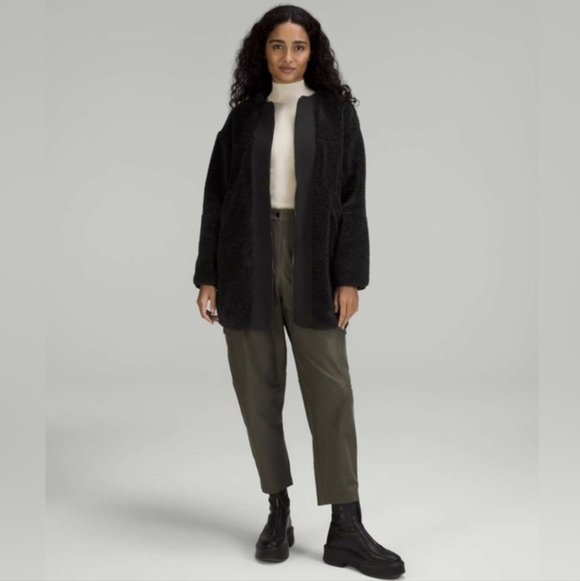 Lululemon✨Collarless Textured Sherpa/Fleece Zip Long Jacket✨FLAWLESS✨Black✨10 - Picture 1 of 5